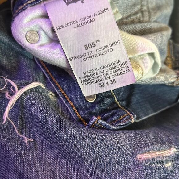 Levi’s 505 Straight Fit Cutoff Denim Jean Shorts Waist Size 32 - Picture 2 of 5